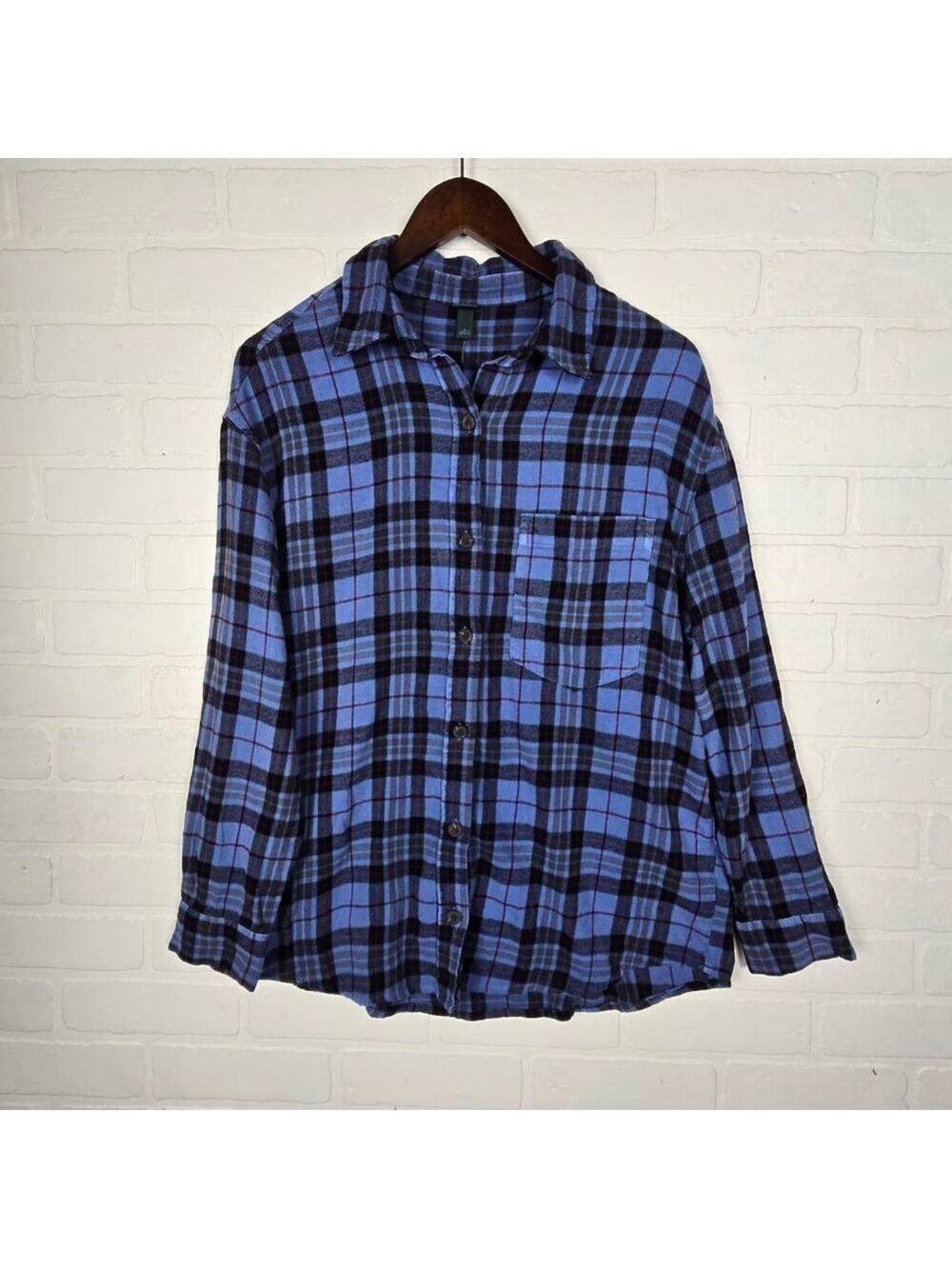 Wild Fable Blue Flannel Button down Shirt Size Medium